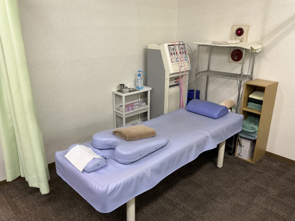 施術ベッド